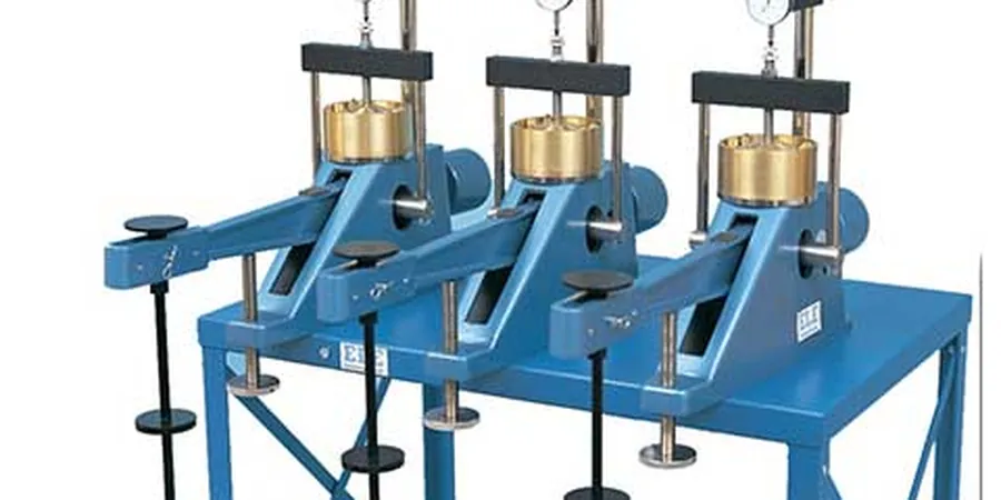 Illustrative image of Oedometer consolidation test in Fredericton